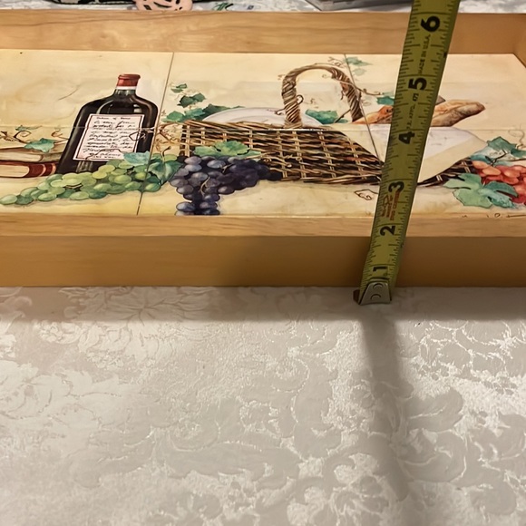 Kitchen serving tray with gorgeous wine mosaic - Picture 5 of 5